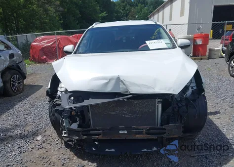 2017 Kia Sorento 3.3L Ex z USA, uszkodzony, nr VIN 5XYPHDA52HG321827